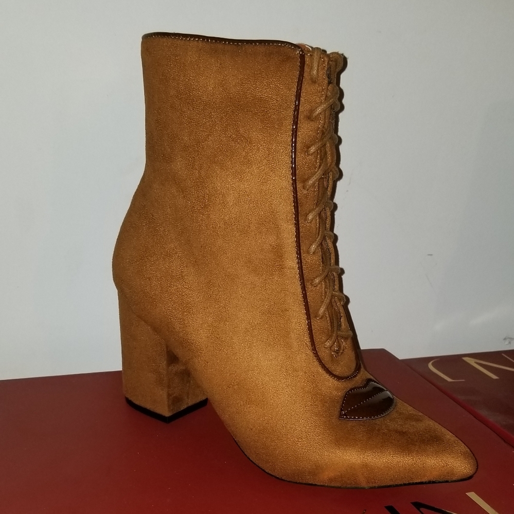 Women's boots